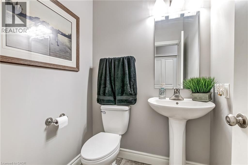 139 Mannheim Crescent Property Photo 23