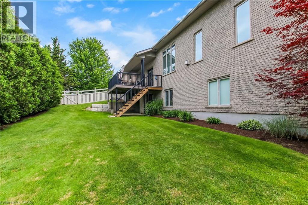 139 Mannheim Crescent Property Photo 44