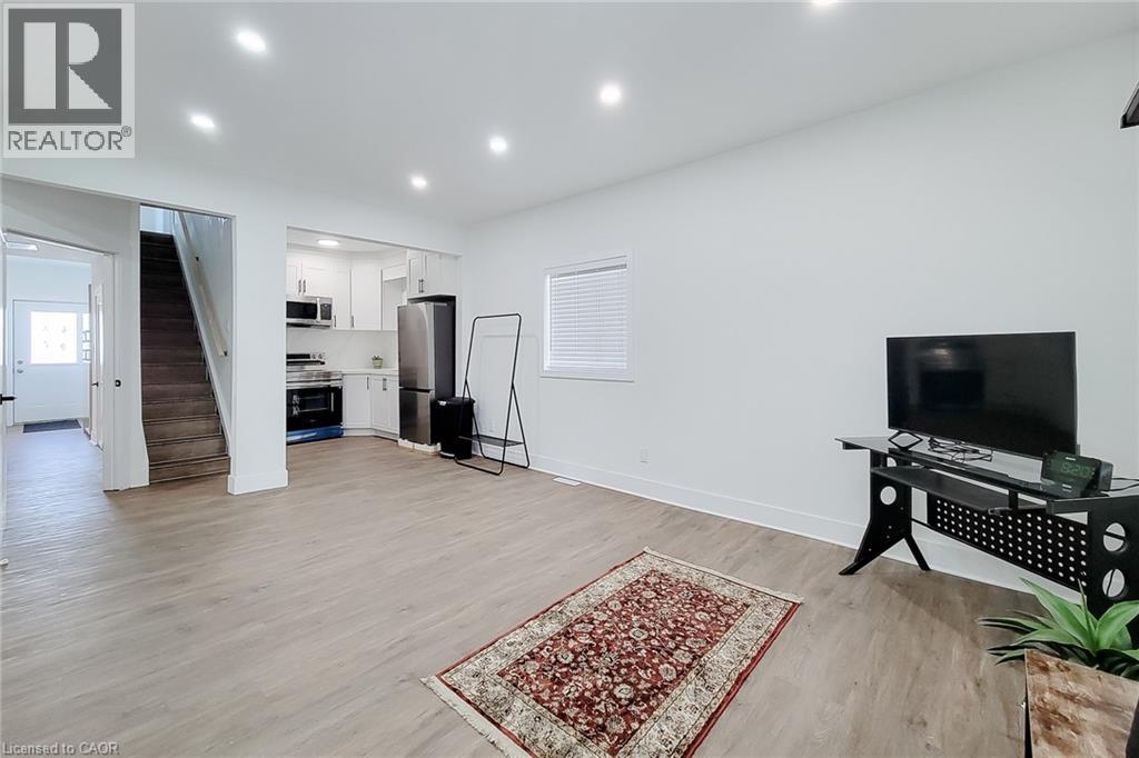 78 Hillyard Street Property Photo 23