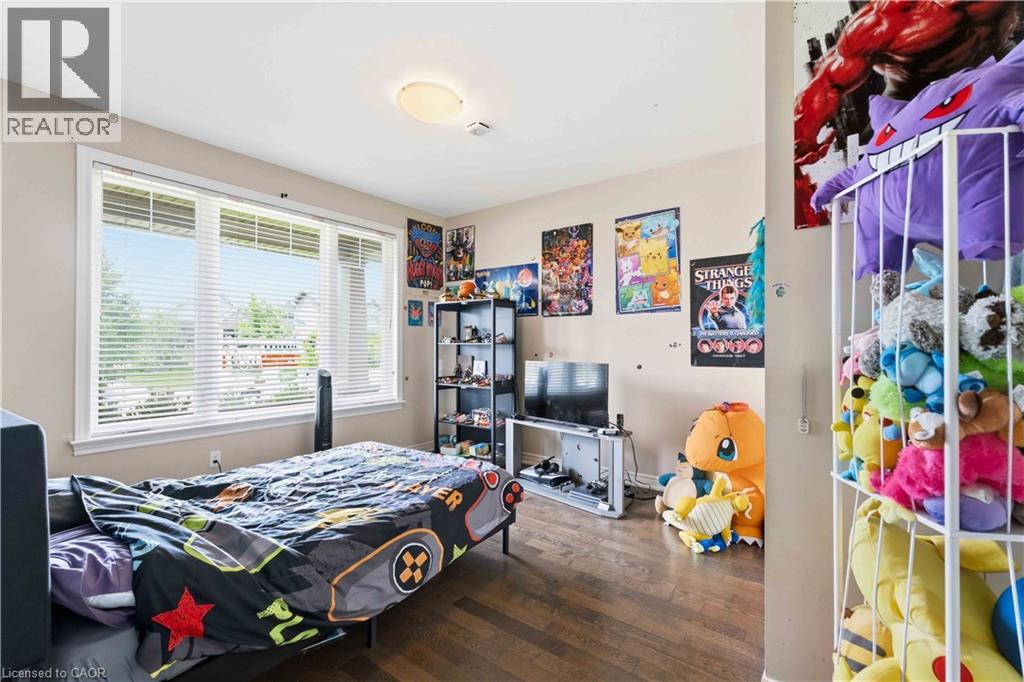 9 Efthemio Court Property Photo 15