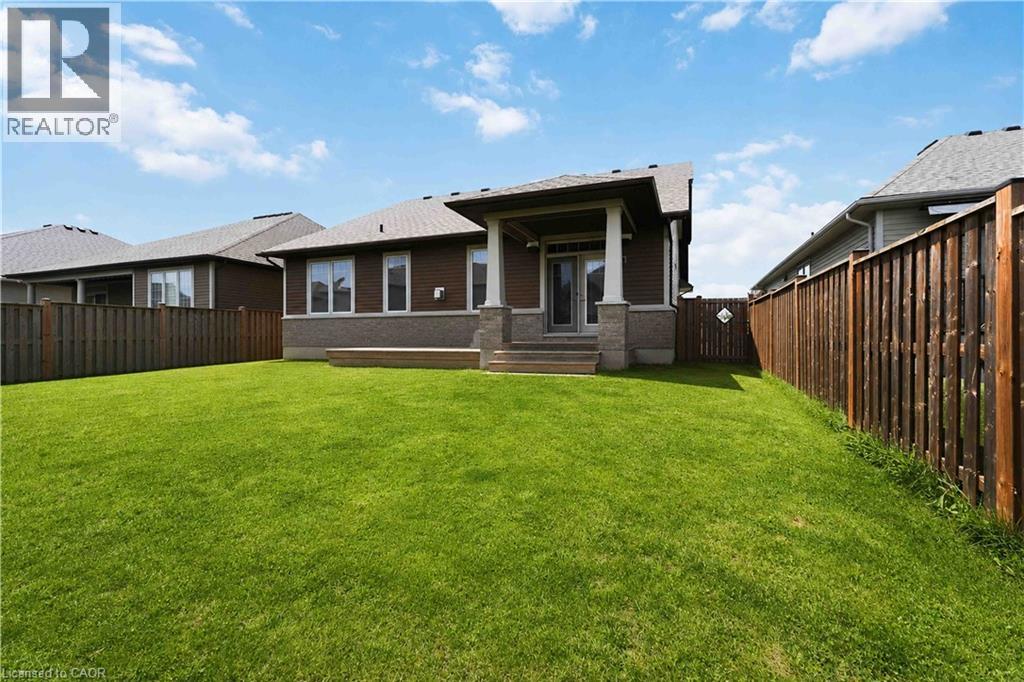 9 Efthemio Court Property Photo 25