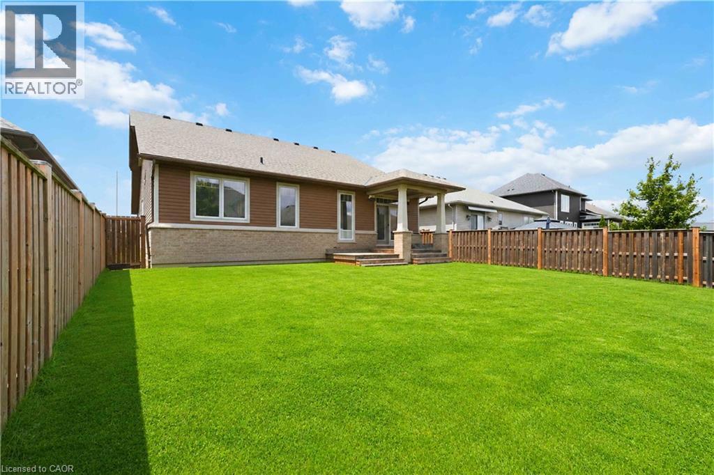 9 Efthemio Court Property Photo 27