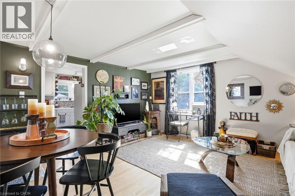 19 Victoria Street Property Photo 19