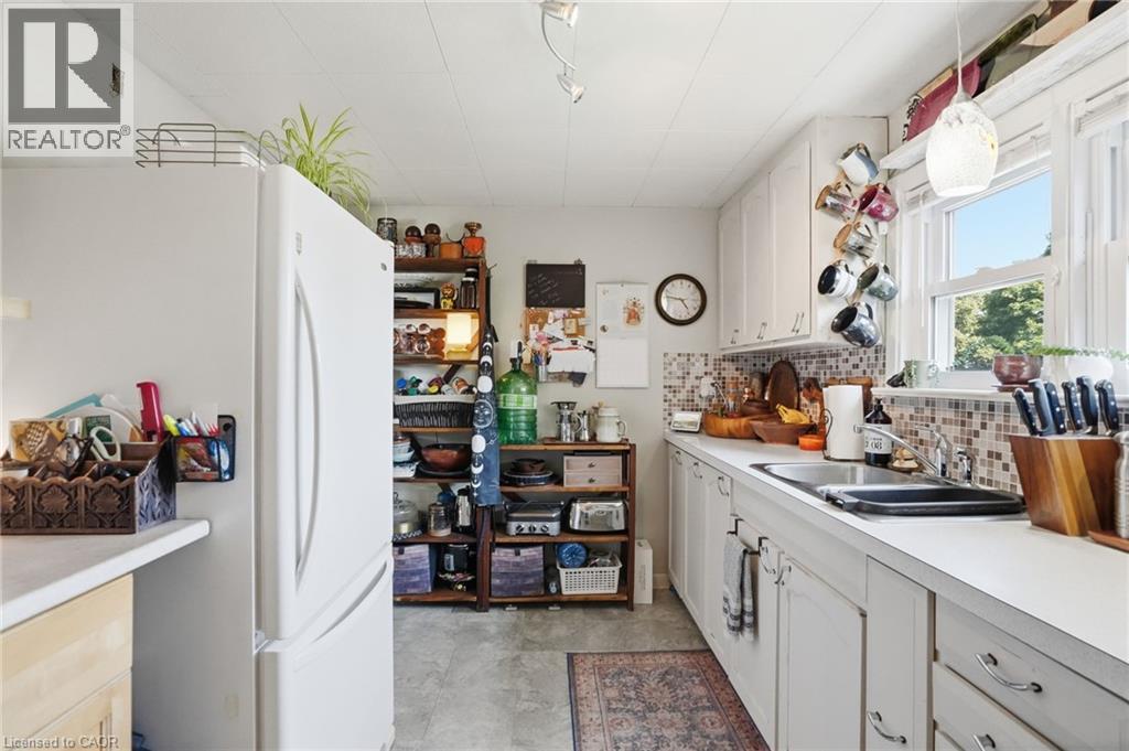 19 Victoria Street Property Photo 24
