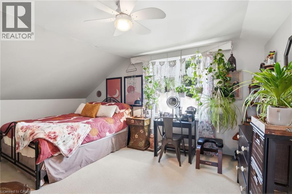 19 Victoria Street Property Photo 25