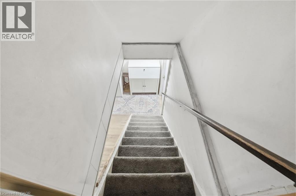 19 Victoria Street Property Photo 29