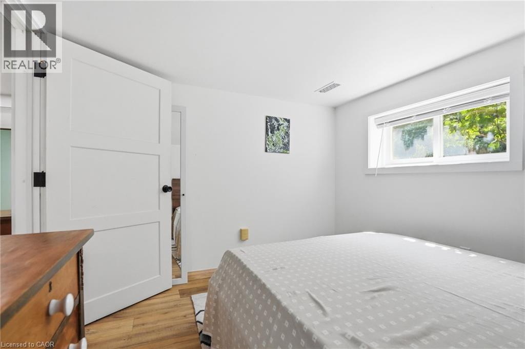 19 Victoria Street Property Photo 35