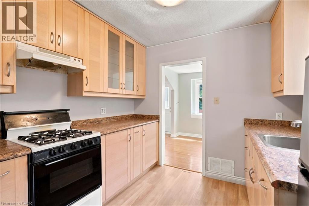 22 Ramore Street Property Photo 16