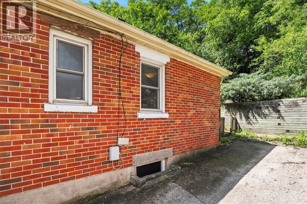 22 Ramore Street Property Photo 38