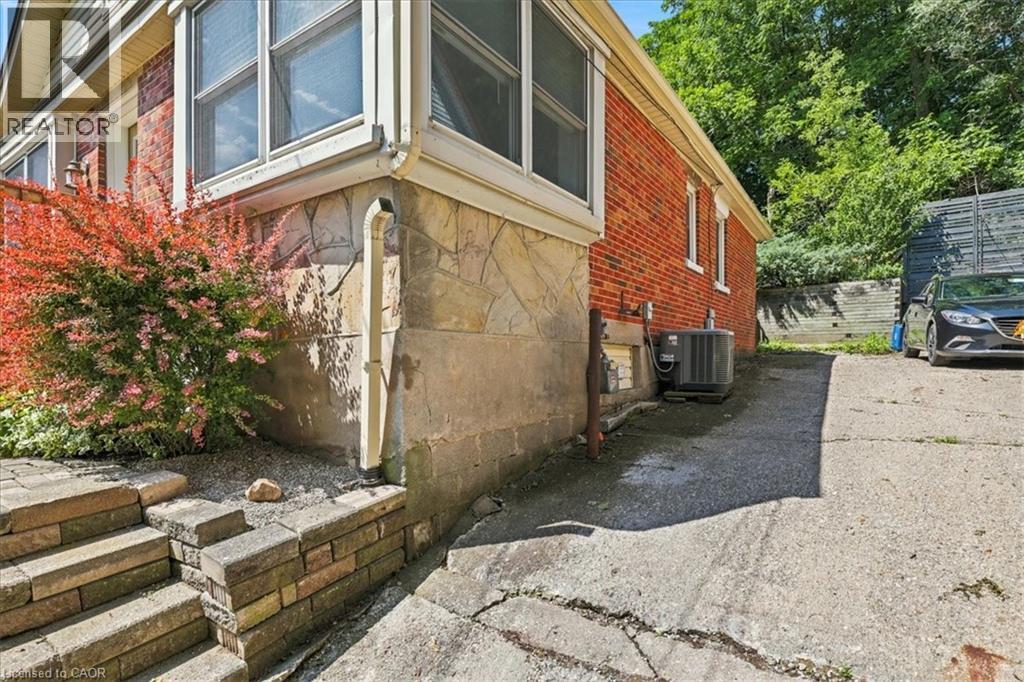 22 Ramore Street Property Photo 39