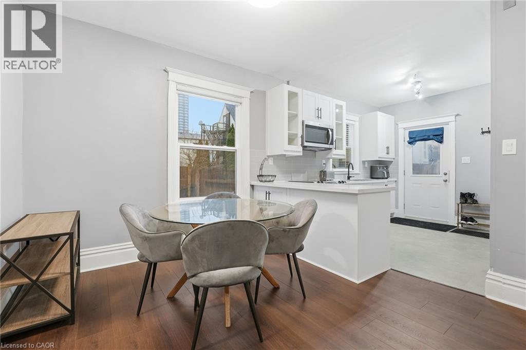 70 Robert Street Property Photo 15