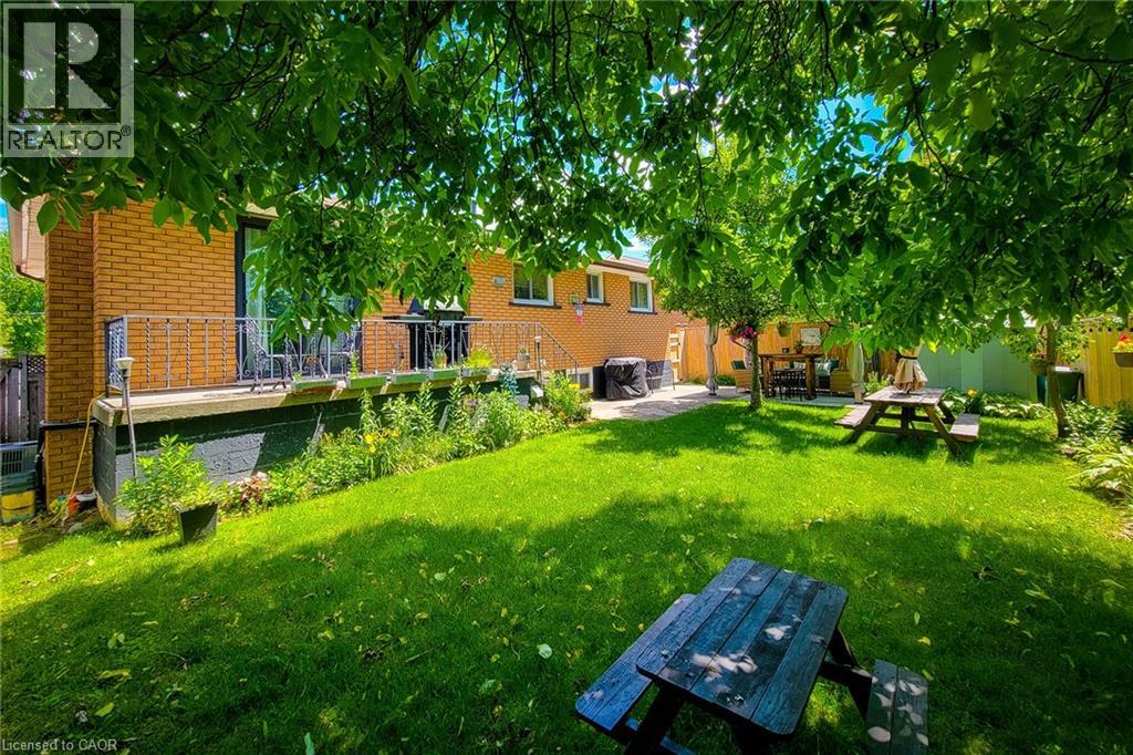12 Maitland Avenue Property Photo 4