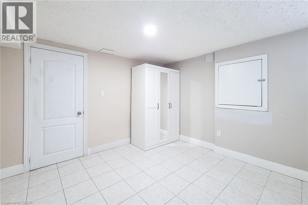 12 Maitland Avenue Property Photo 44