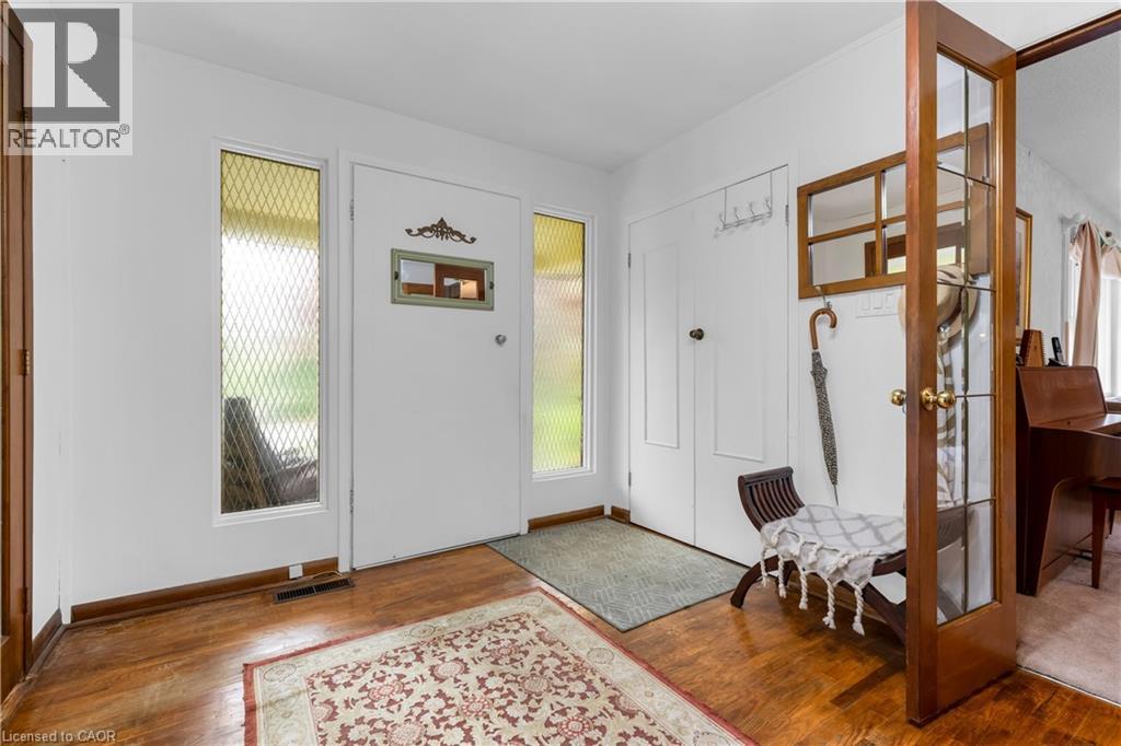 569 Crane Court Property Photo 4