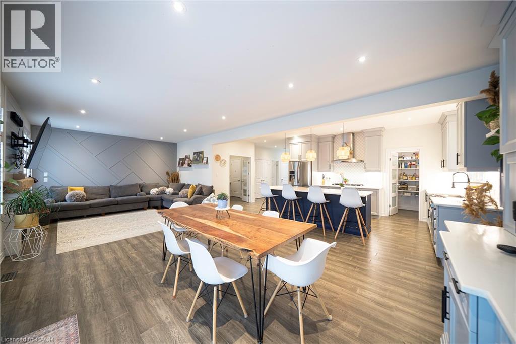 73 Eleanor Avenue Property Photo 10