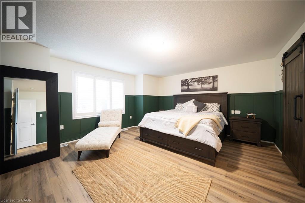73 Eleanor Avenue Property Photo 16