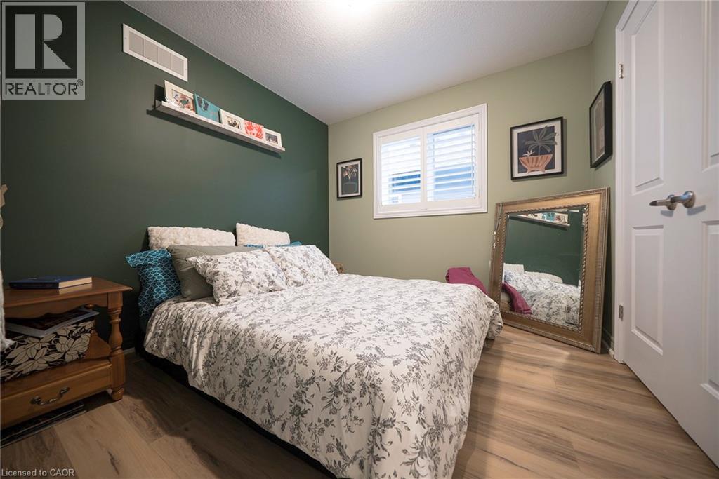 73 Eleanor Avenue Property Photo 23