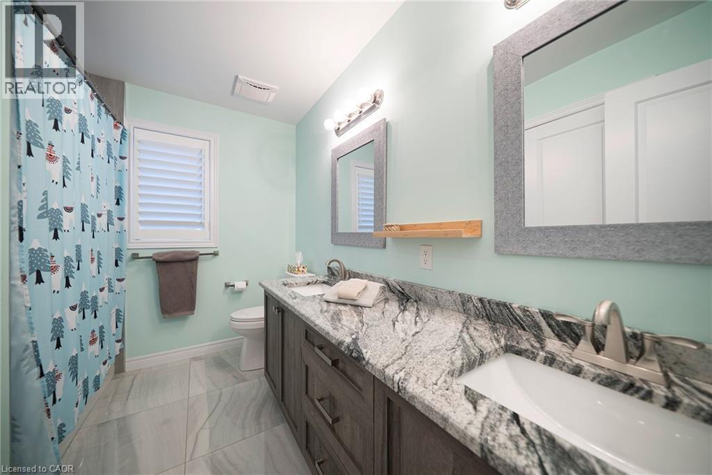 73 Eleanor Avenue Property Photo 25