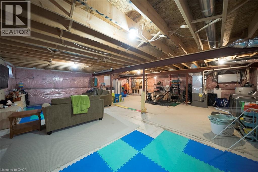 73 Eleanor Avenue Property Photo 33