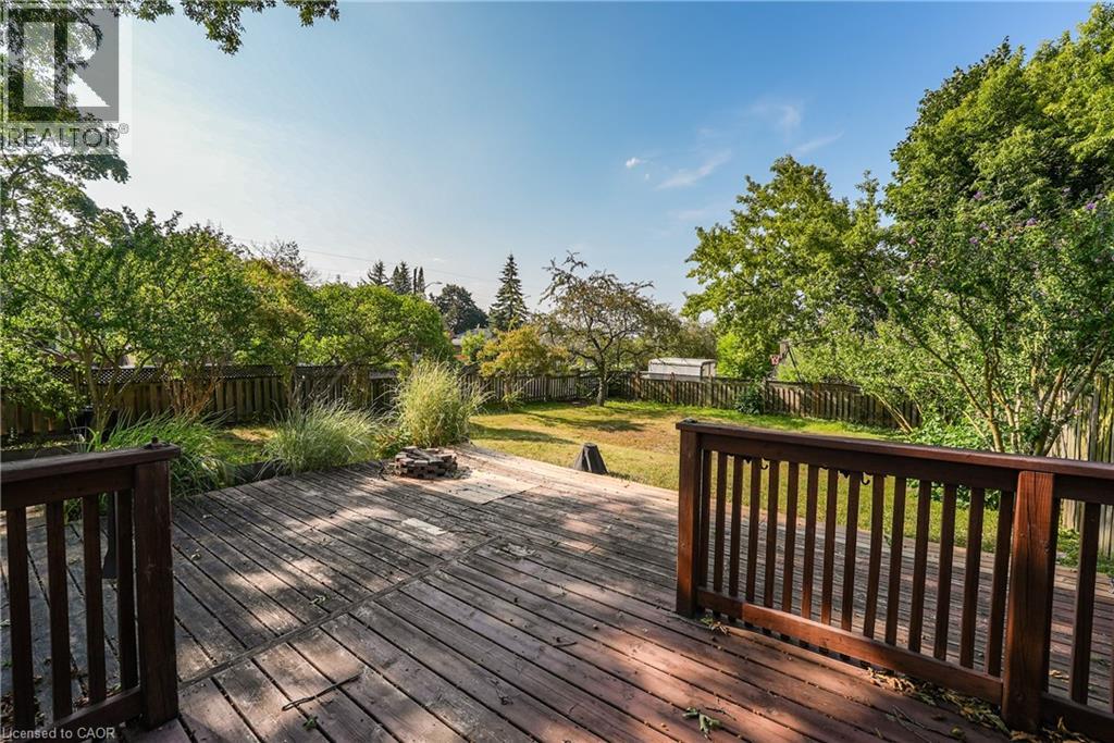 9 Arlington Avenue Property Photo 18