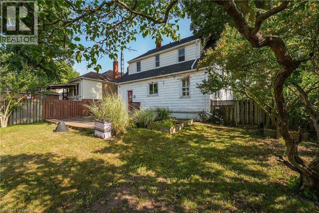 9 Arlington Avenue Property Photo 20