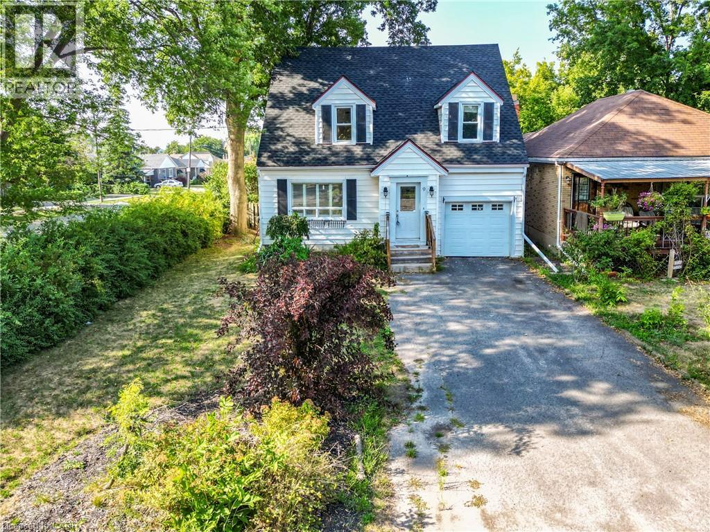 9 Arlington Avenue Property Photo 21
