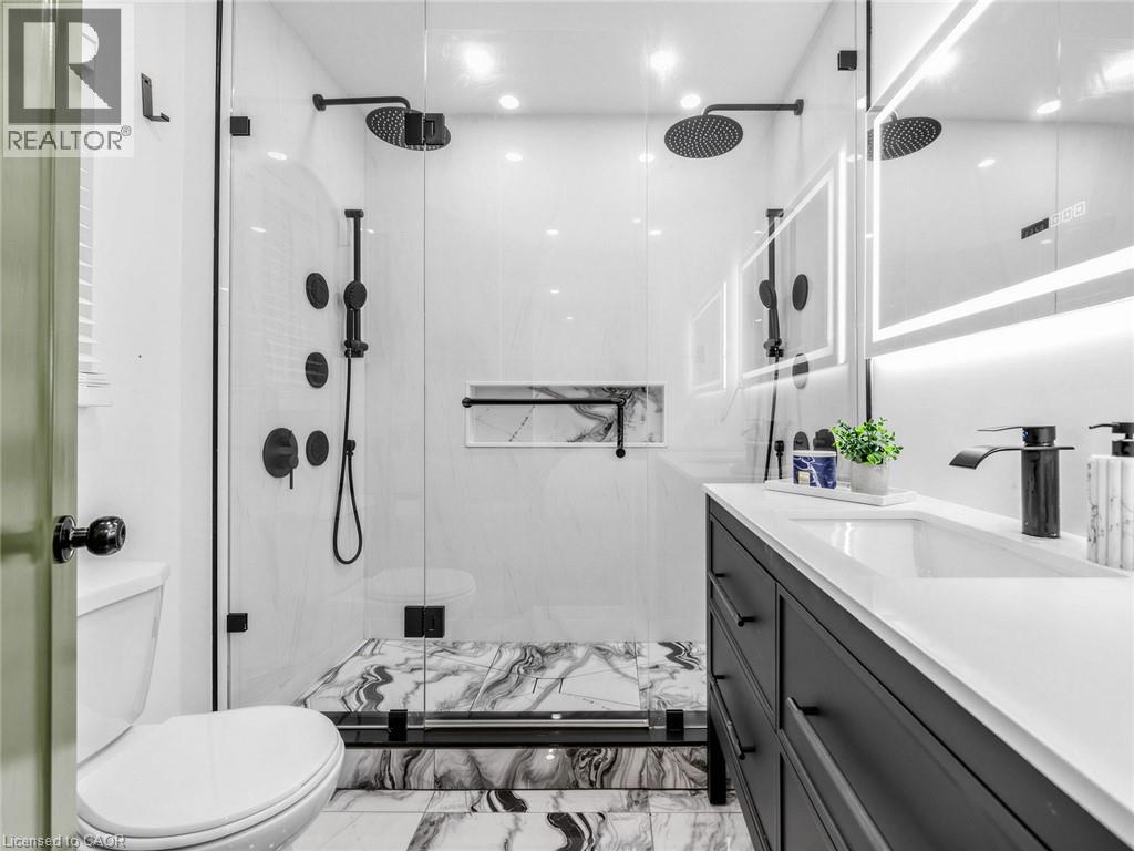 13 Swanhurst Boulevard Property Photo 13
