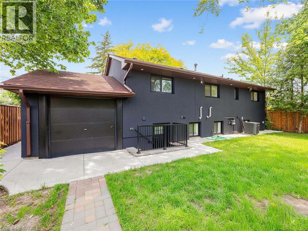 13 Swanhurst Boulevard Property Photo 24