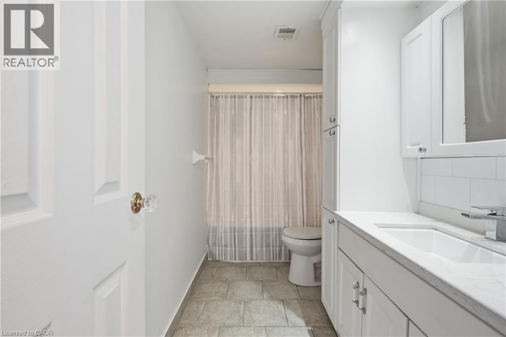 15 Towering Heights Boulevard Unit# 1005 Property Photo 11