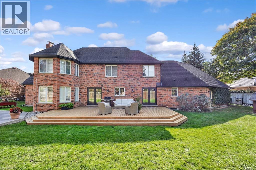 250 Grey Squirrel Place Property Photo 2