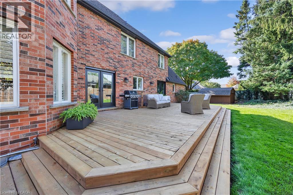 250 Grey Squirrel Place Property Photo 3