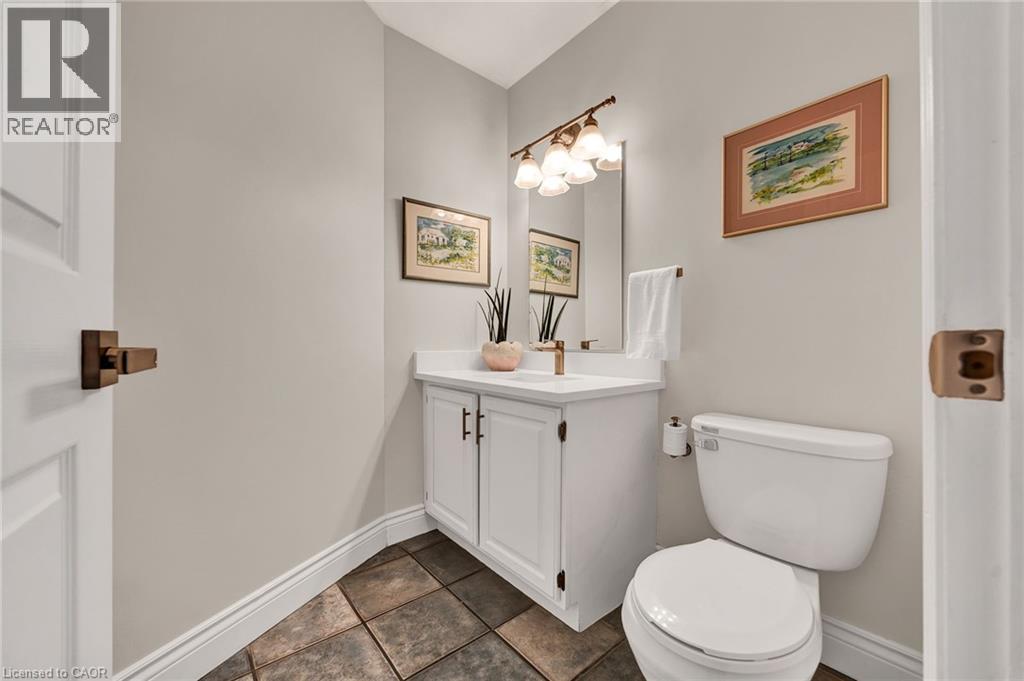 250 Grey Squirrel Place Property Photo 14