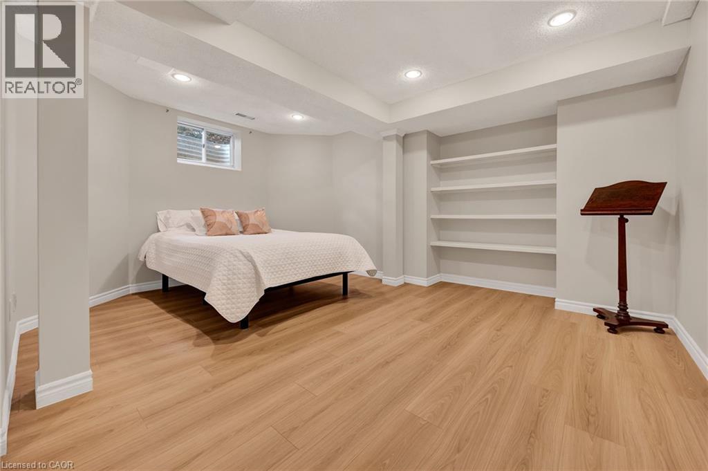 250 Grey Squirrel Place Property Photo 27