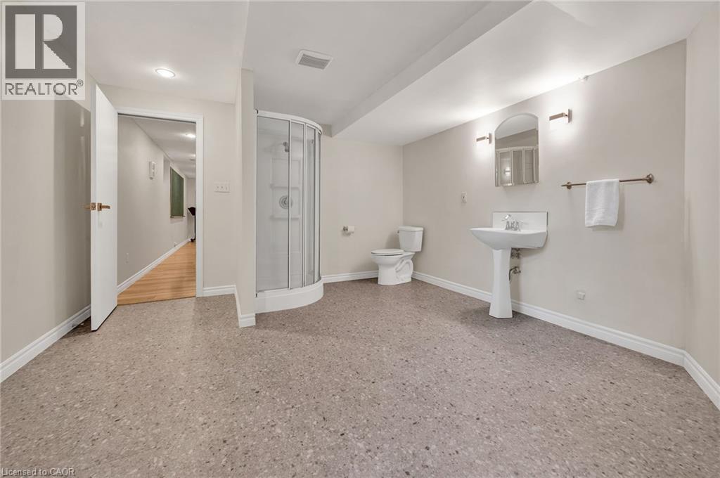 250 Grey Squirrel Place Property Photo 30