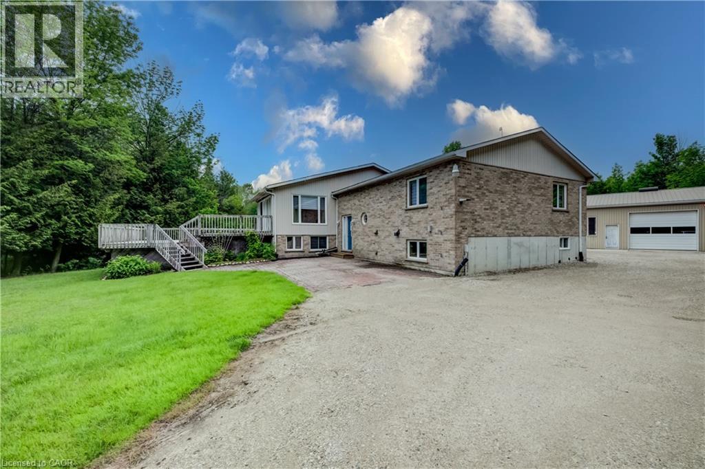 7298 Sideroad 8 W Property Photo 1