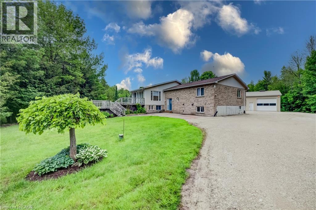 7298 Sideroad 8 W Property Photo 2