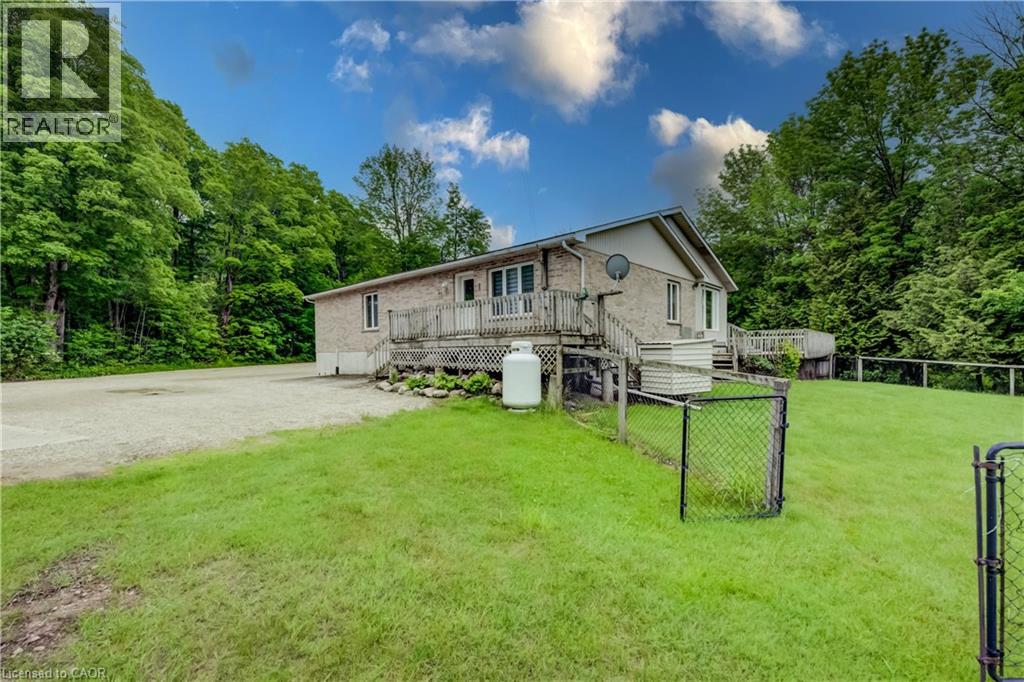 7298 Sideroad 8 W Property Photo 41