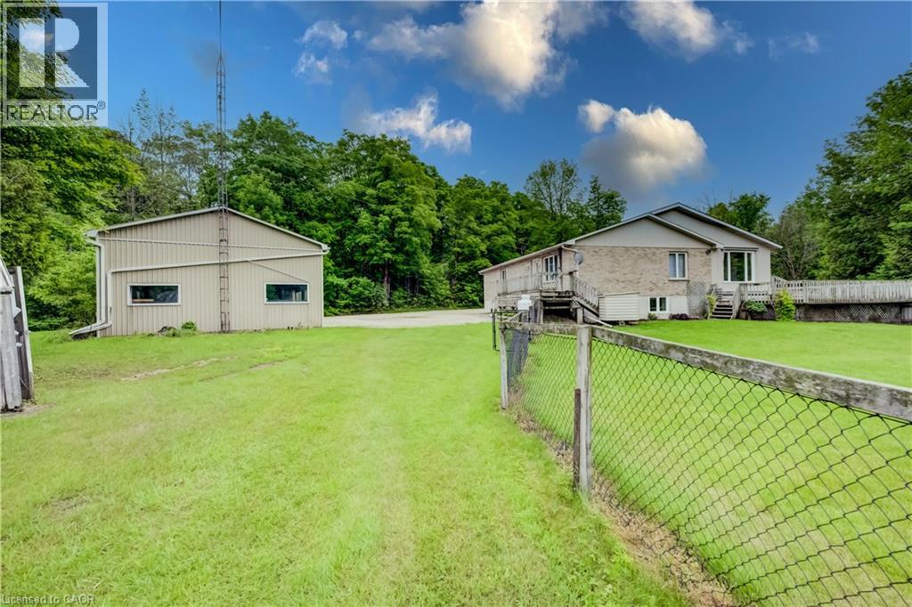 7298 Sideroad 8 W Property Photo 43
