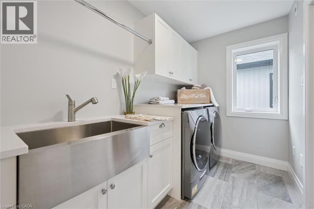 33 Waterloo Street Property Photo 17