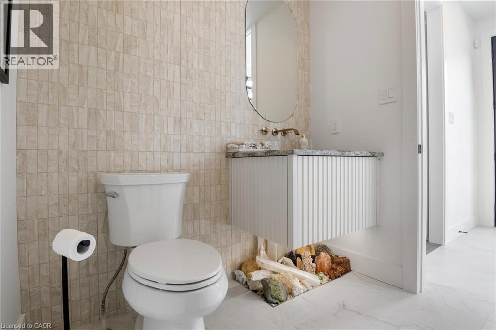 11 Cherrywood Lane Property Photo 16