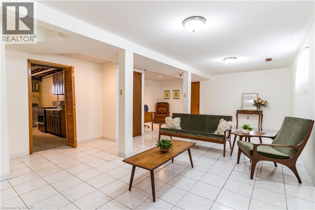 102 Markson Crescent Property Photo 29