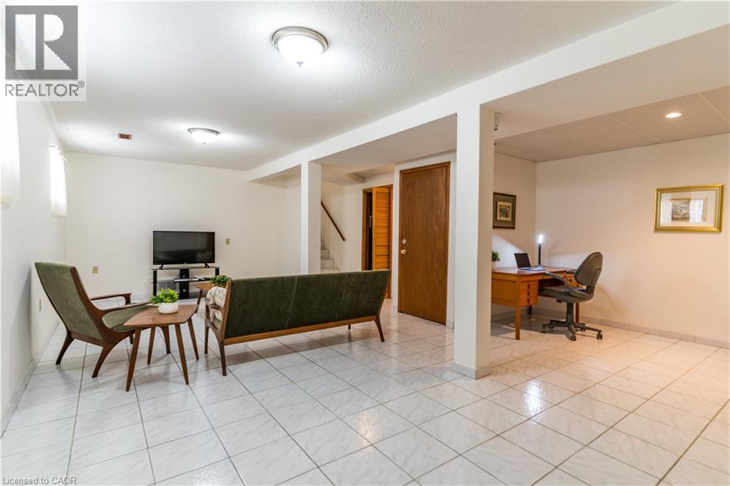 102 Markson Crescent Property Photo 31