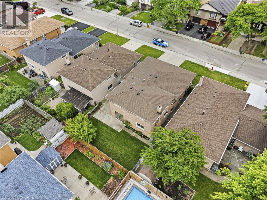 102 Markson Crescent Property Photo 36