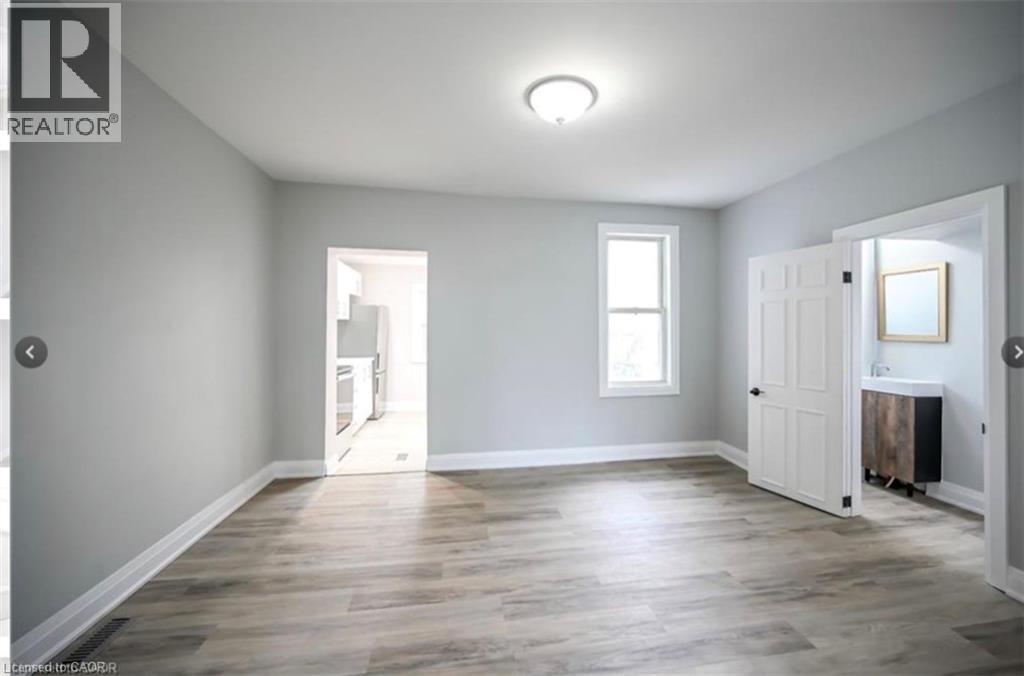 1024 Cannon Street E Property Photo 8