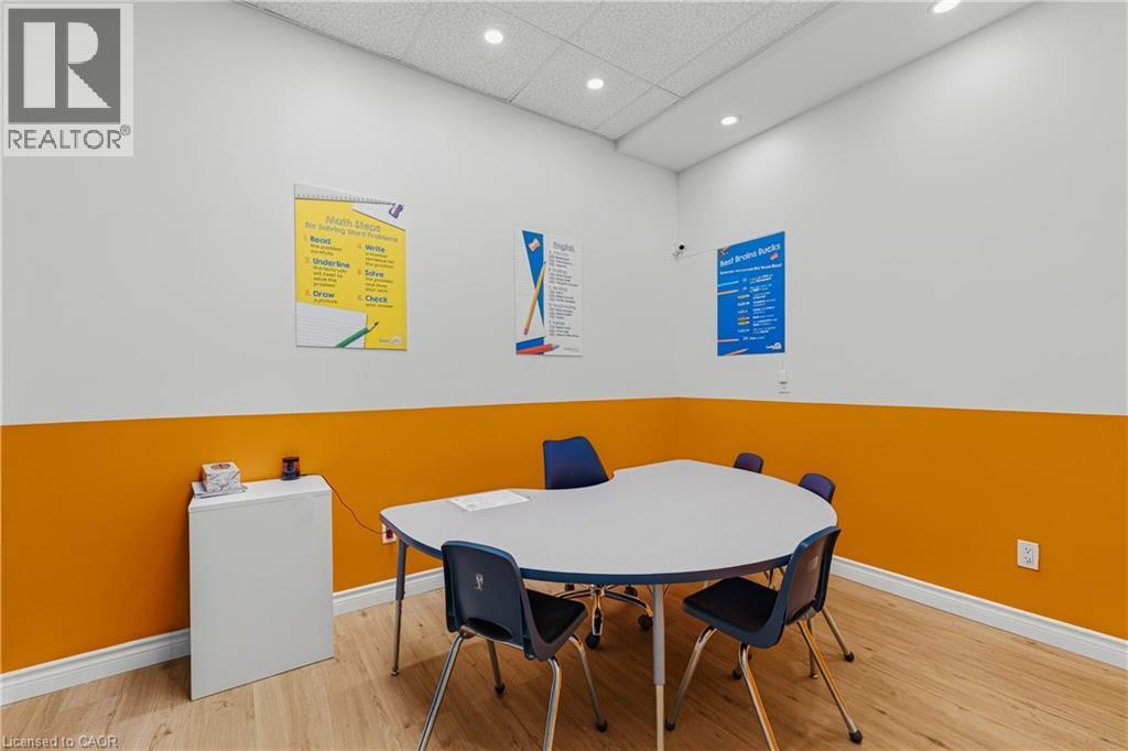 320 Eastview Road Unit# A5 Property Photo 7
