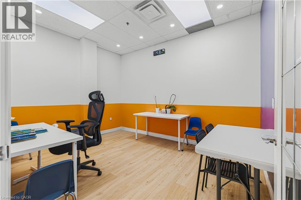 320 Eastview Road Unit# A5 Property Photo 9