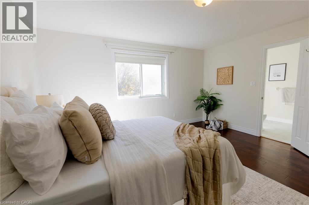 569 Violet Street Property Photo 19