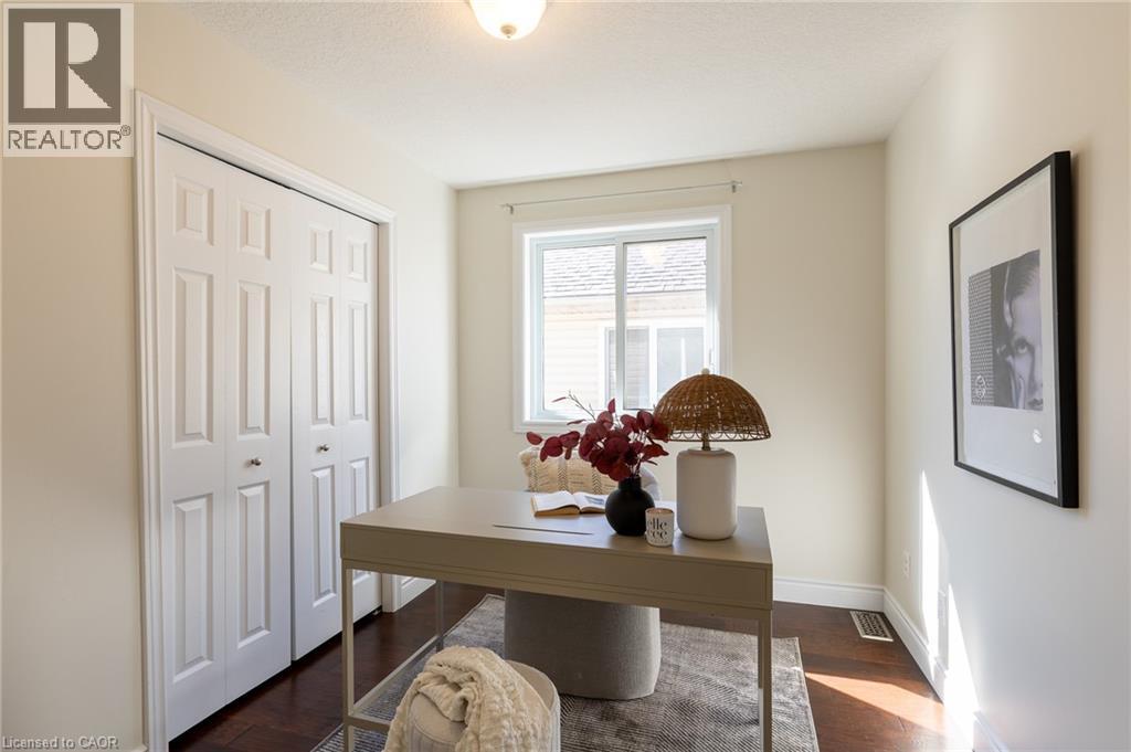569 Violet Street Property Photo 25