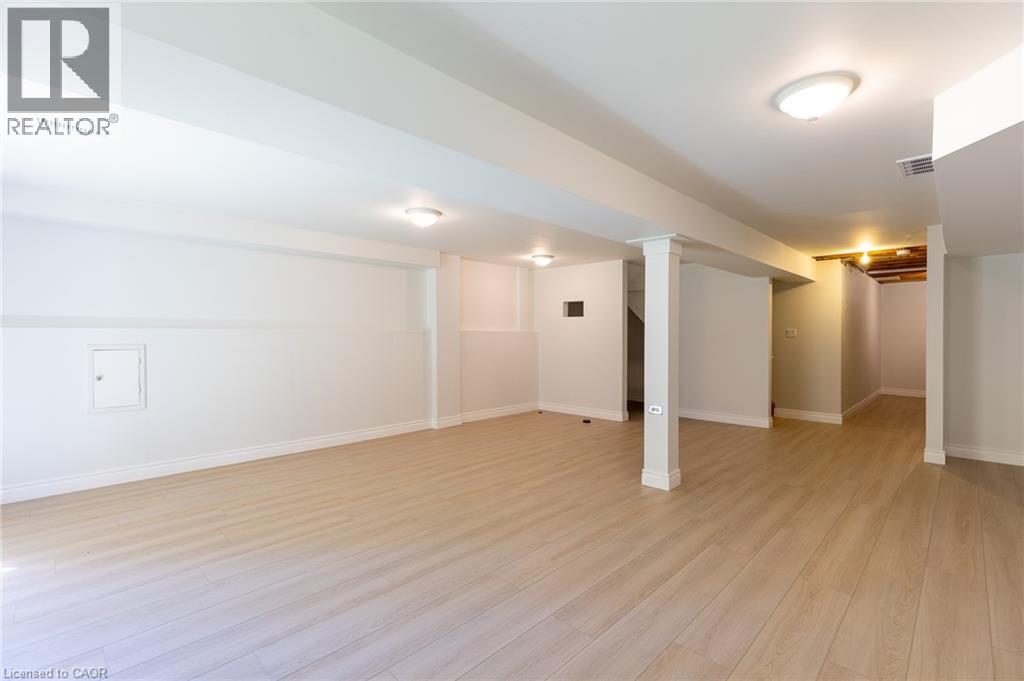 569 Violet Street Property Photo 27