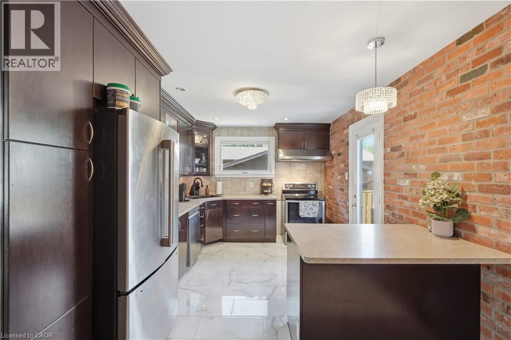 33 Debora Drive Property Photo 13